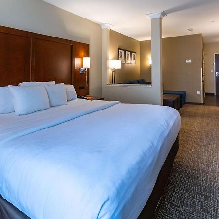 Comfort Suites Denver Near Anschutz Medical Campus Aurora Eksteriør bilde