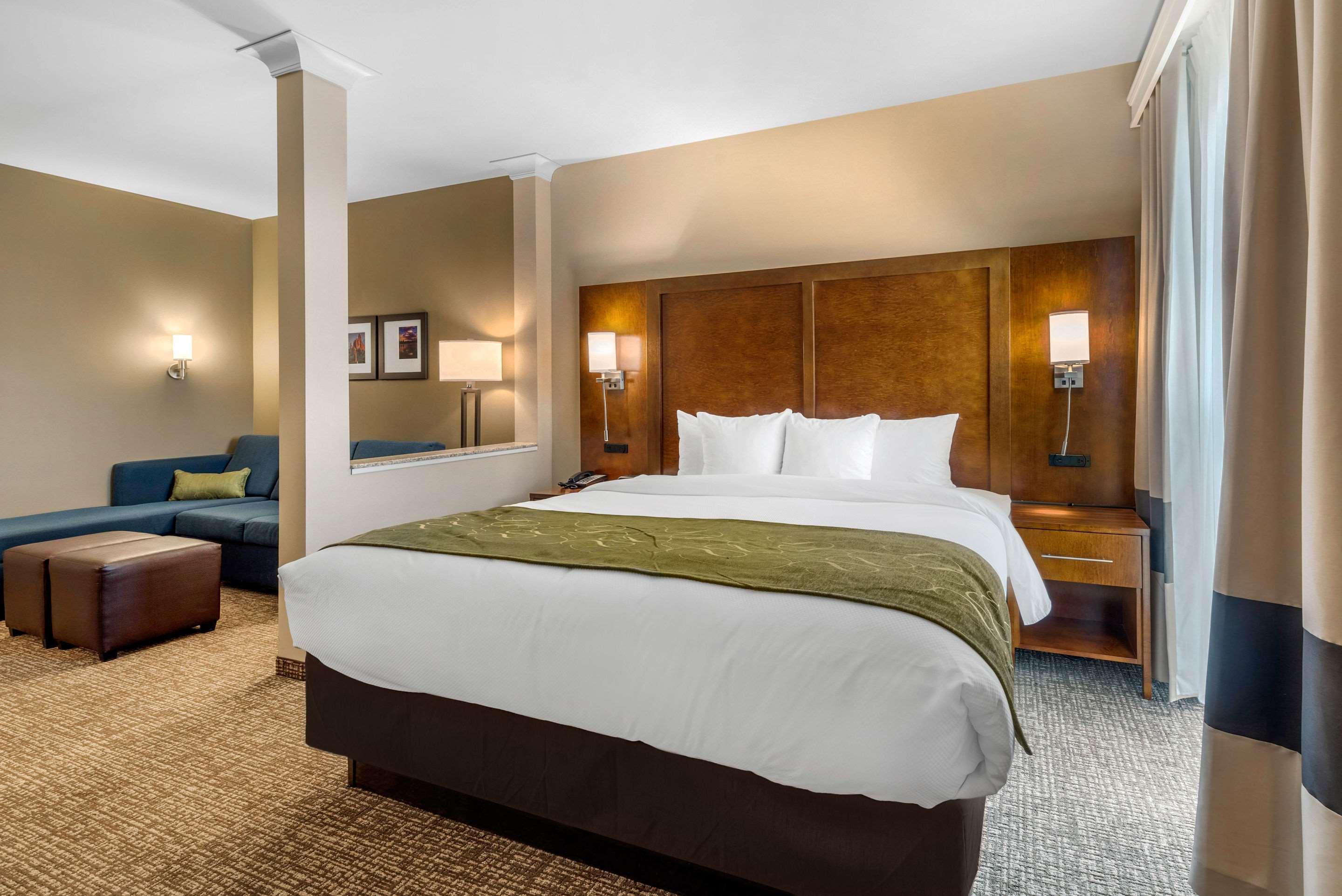 Comfort Suites Denver Near Anschutz Medical Campus Aurora Eksteriør bilde