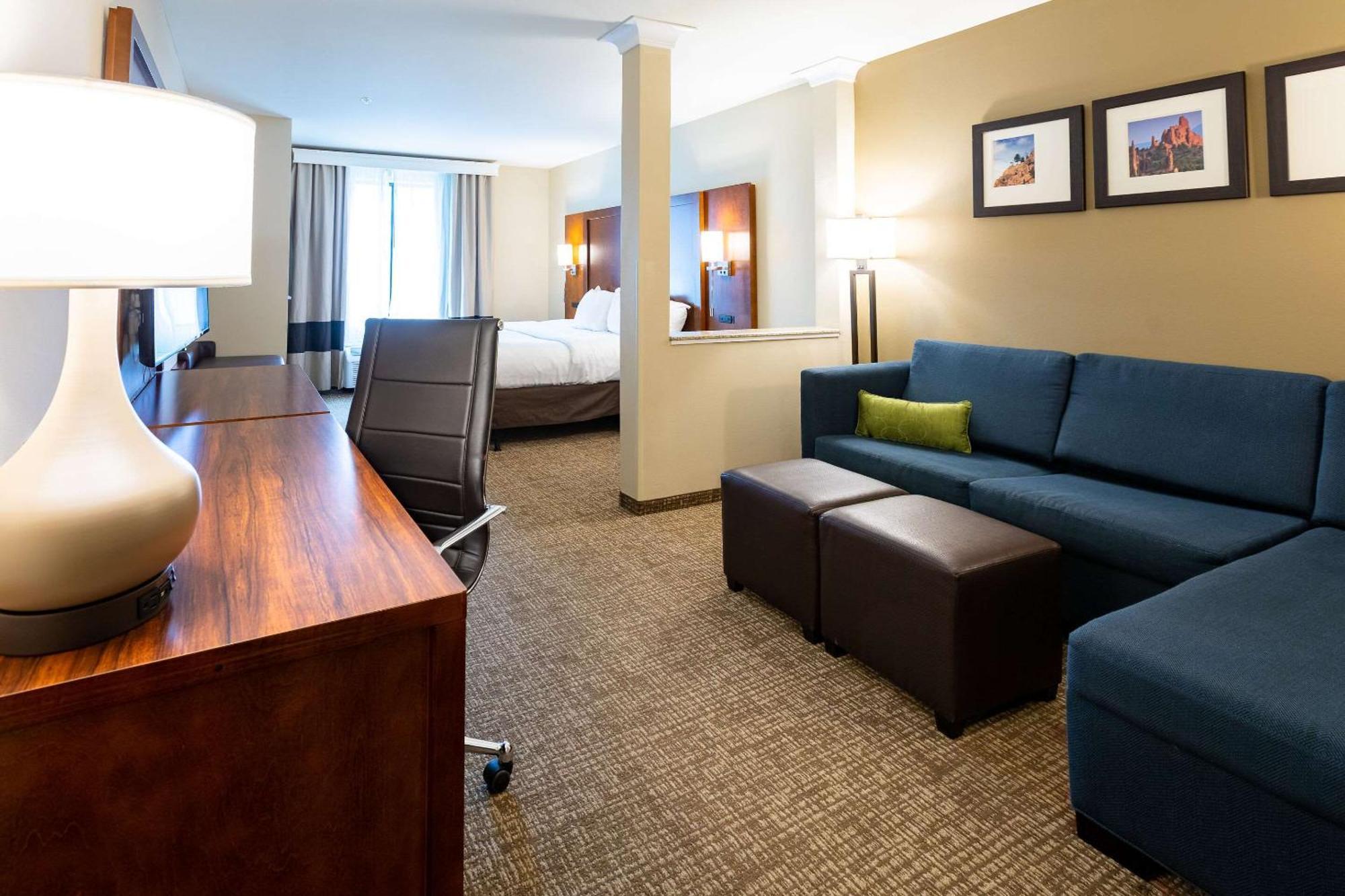 Comfort Suites Denver Near Anschutz Medical Campus Aurora Eksteriør bilde