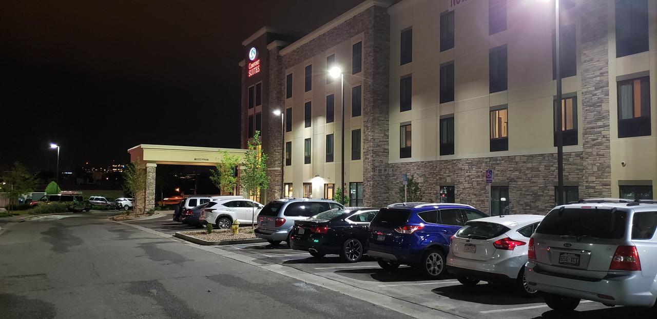 Comfort Suites Denver Near Anschutz Medical Campus Aurora Eksteriør bilde